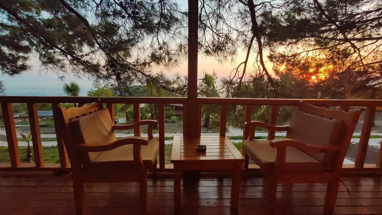 Rocas Roja Beach Hotel Фаралья Екстер'єр фото